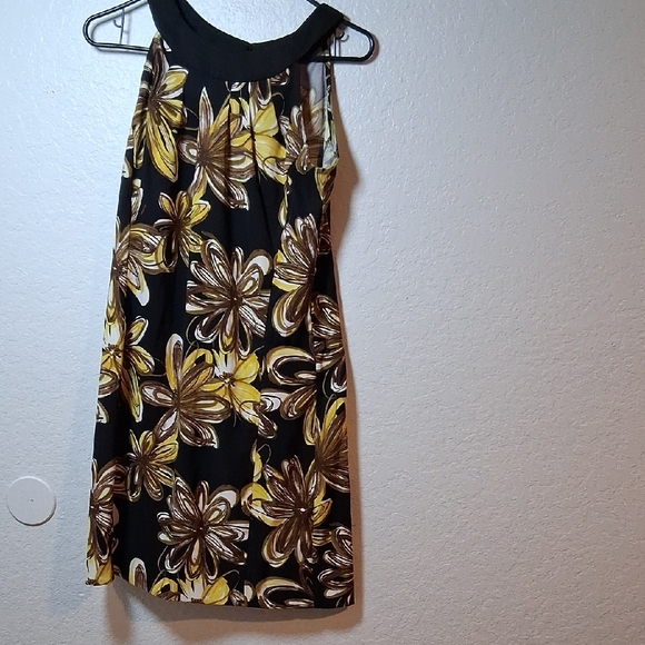 Floral Black and Yellow‎ Dress - Picture 1 of 5